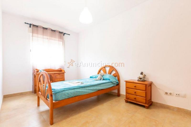 Adosado en venta en  Picassent