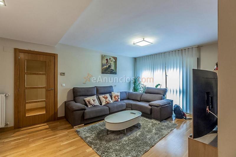 Apartamento en venta en  Buztintxuri, PamplonaIruña