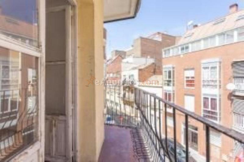 Apartamento en venta en  julio aguirre, Usera, Madrid