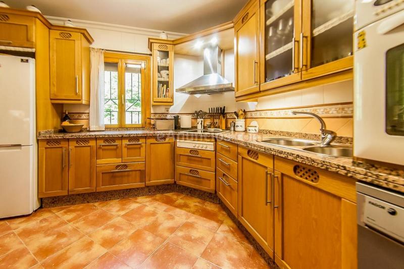 Adosado en venta en  Puente Tablas - Puente Nuevo - Cerro Molina, Jaén