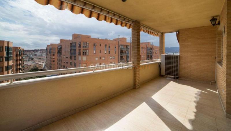 Apartamento en venta en  Benalúa-La Florida-Babel-San Gabriel, Alicante  Alacant