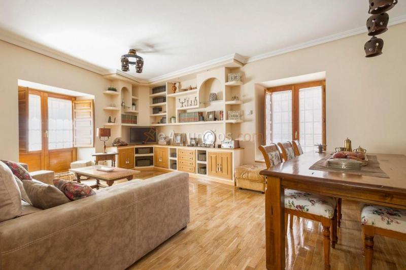 Adosado en venta en  Casco Histórico, Alcalá de Henares