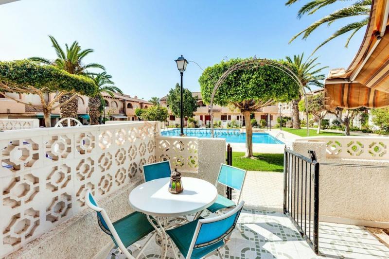 Casa en venta en  berta von sutter, Playa de los Locos, Torrevieja