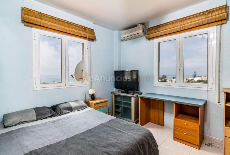 Adosado en venta en  Benajarafe