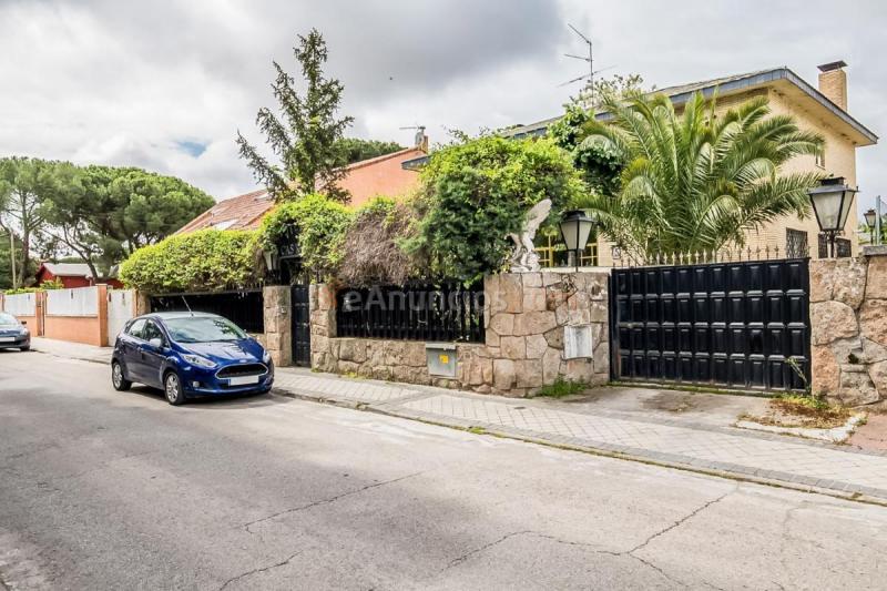 Adosado en venta en  Urbanizaciones, Pozuelo de Alarcón