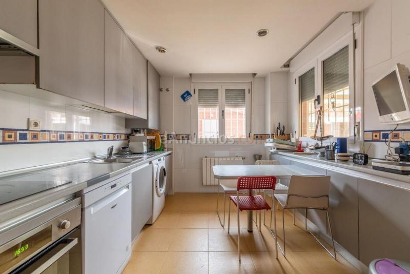 Adosado en venta en  Señorío de Illescas, Illescas