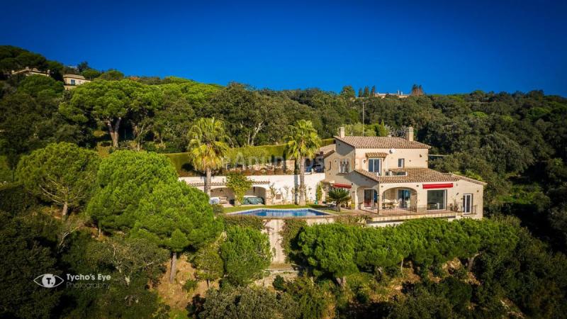 Adosado en venta en  Geranis, Platja d'Aro, Castell-Platja d'Aro