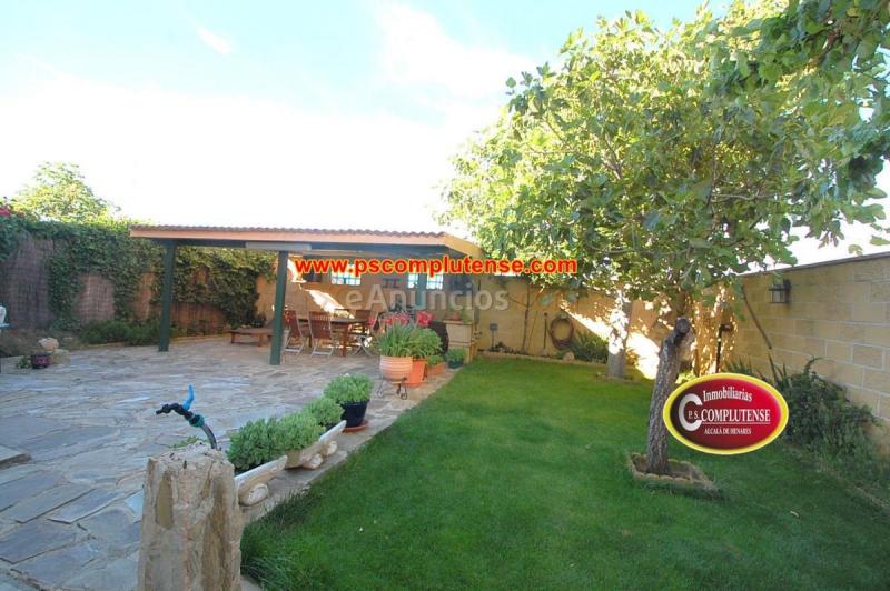 Casa en venta en  Alovera