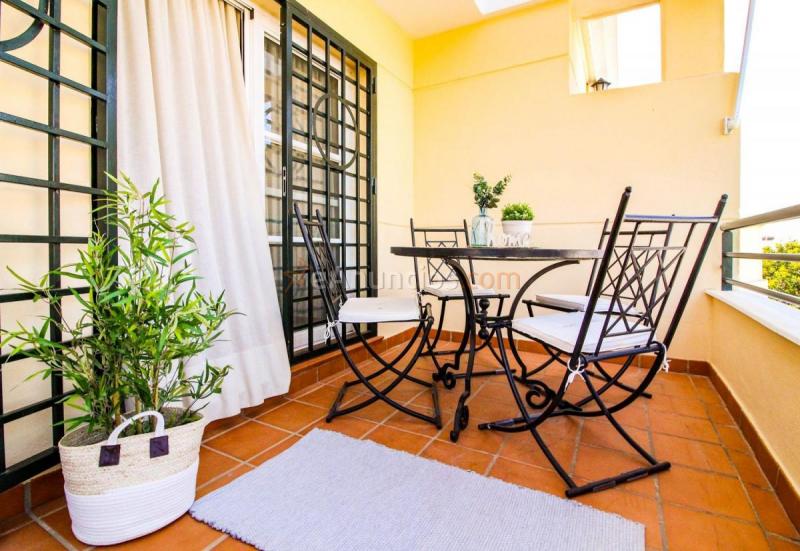 Apartamento en venta en  Caleta de Velez