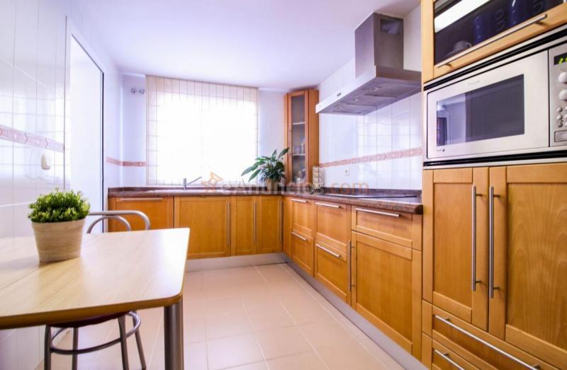 Apartamento en venta en  Caleta de Velez