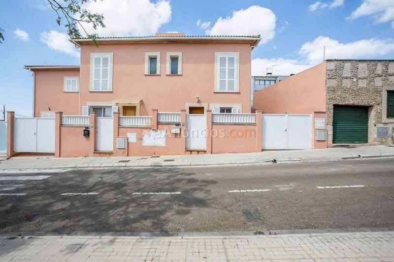 Adosado en venta en  Son Ferriol - Sant Jordi, Palma de Mallorca