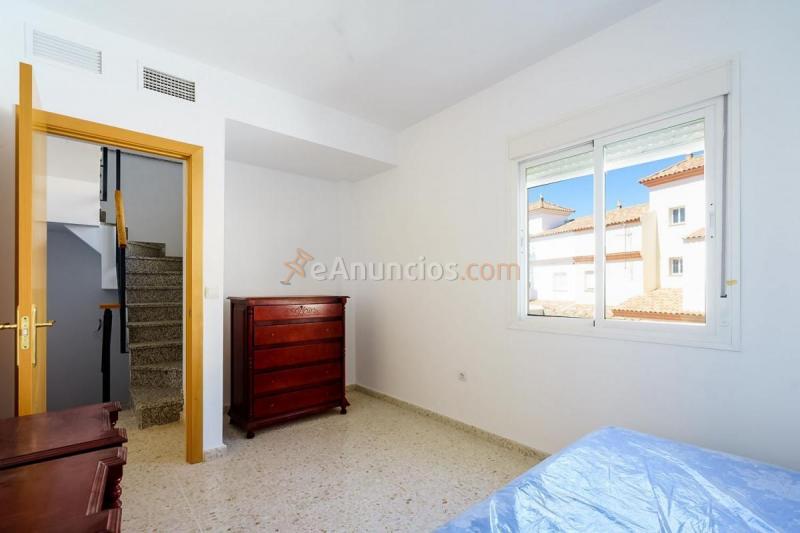 Adosado en venta en  Alcalá del Río