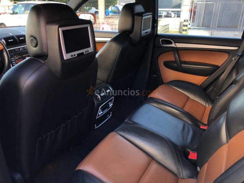 Porsche Cayenne turbo s 