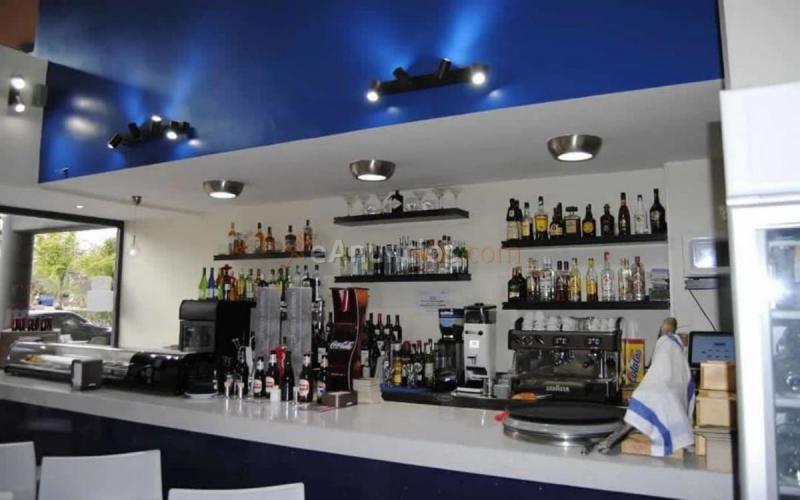 Local Comercial en alquiler en  Vicálvaro, Madrid