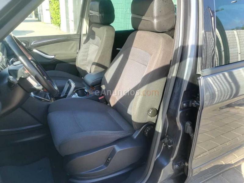 Ford S Max 2.0 tdci TITANIUM 140 CV 