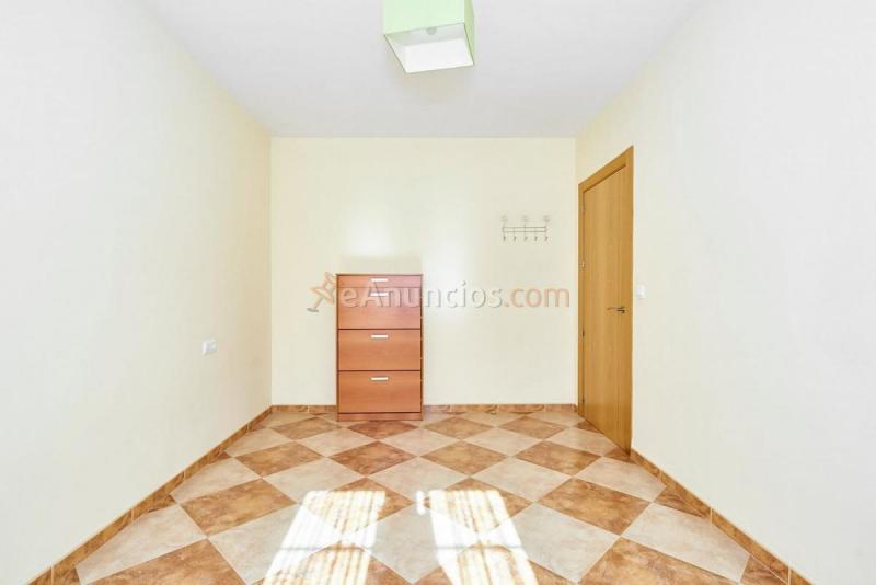 Adosado en venta en  Belicena