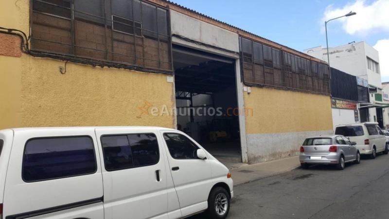 Edificio en venta en  Albert Einstein, Ciudad Alta, Las Palmas de Gran Canaria