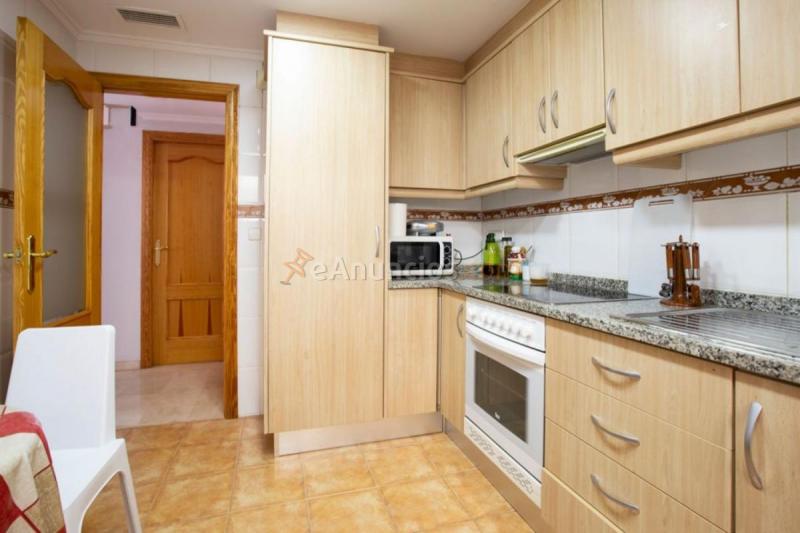 Adosado en venta en  Oliva pueblo, Oliva