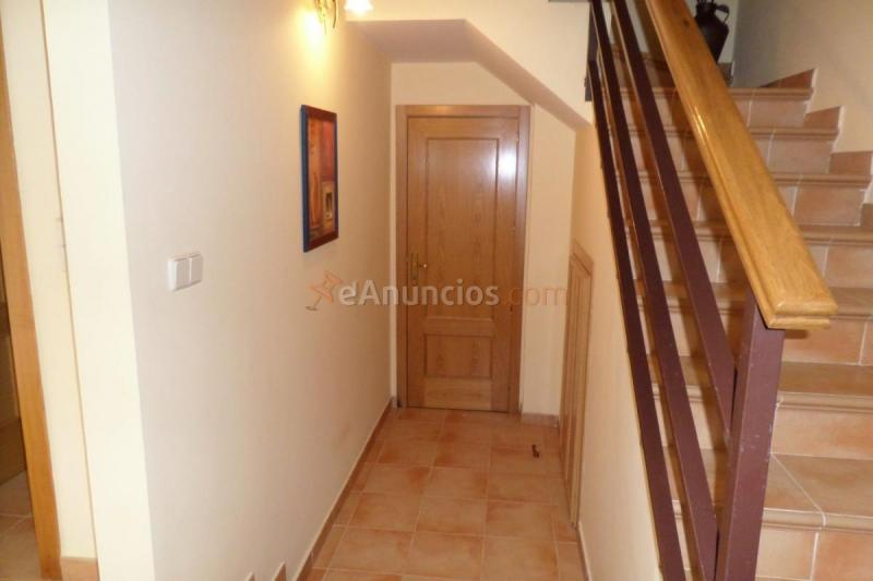 Casa en venta en  Carranque