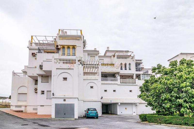 Apartamento en venta en  Urbanización Santa Rosa, Torrox