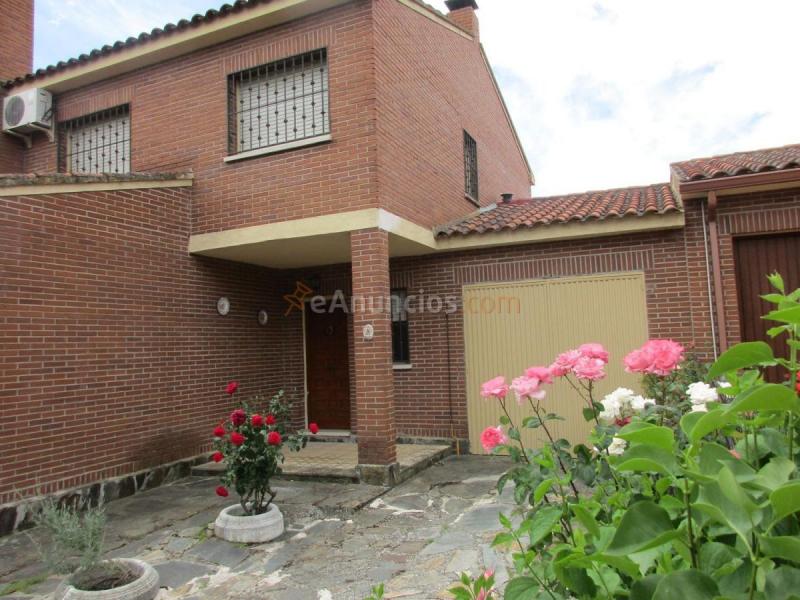 Casa en venta en  Santa Olalla