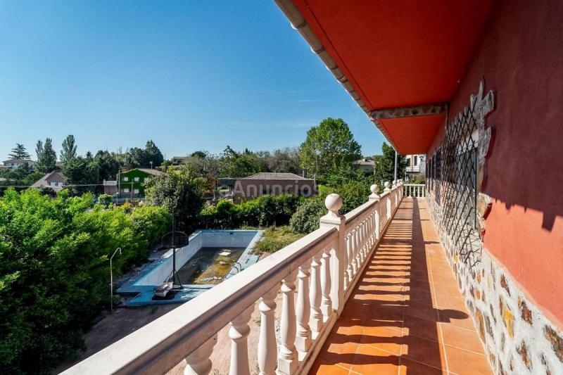 Adosado en venta en  Torrejon del Rey