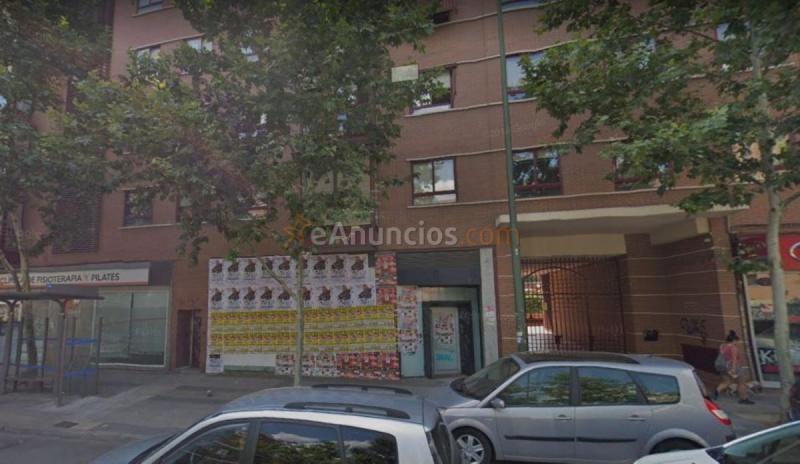 Local Comercial en venta en Calle Antonio Leyva, Carabanchel, Madrid