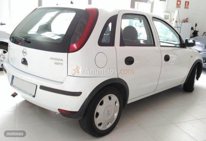 Opel Corsa 1.3 CDTI de 2003 con 233.404 Km por 2.900 EUR. en Salamanca