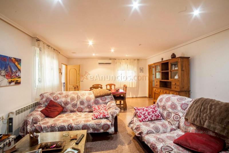 Adosado en venta en  Agost