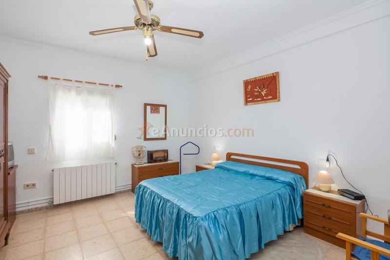 Adosado en venta en  Riba-Roja de Túria