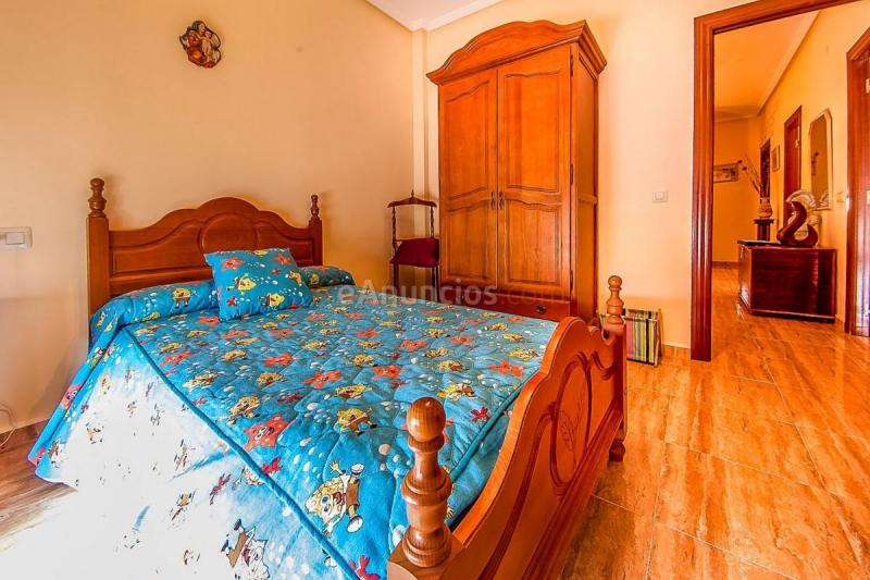 Adosado en venta en  Lupion