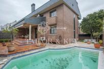 Casa en venta en  Moncloa, Madrid