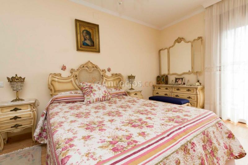 Adosado en venta en  Centro, Alhaurín de la Torre