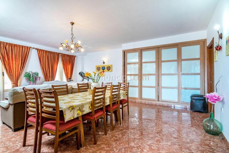 Adosado en venta en  Cotomar - Urbanizaciones, Rincón de la Victoria