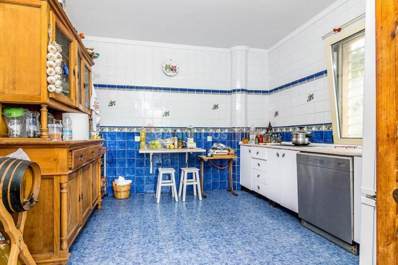 Adosado en venta en  Cotomar - Urbanizaciones, Rincón de la Victoria