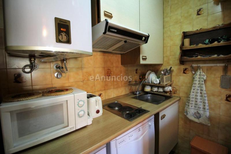 Apartamento en venta en Calle Única, Aísa