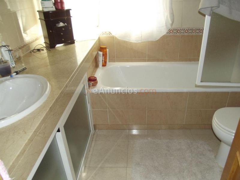 Casa en venta en  LONDRES, Montserrat - Parque Empresarial, San Fernando de Henares