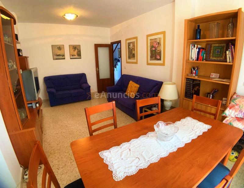 Casa en venta en  Albaida del Aljarafe