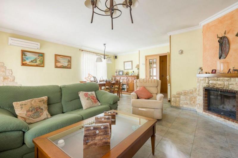 Adosado en venta en  Algete