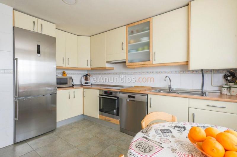 Adosado en venta en  Algete