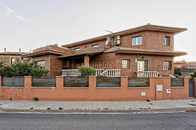 Adosado en venta en  Sant Salvador de Guardiola