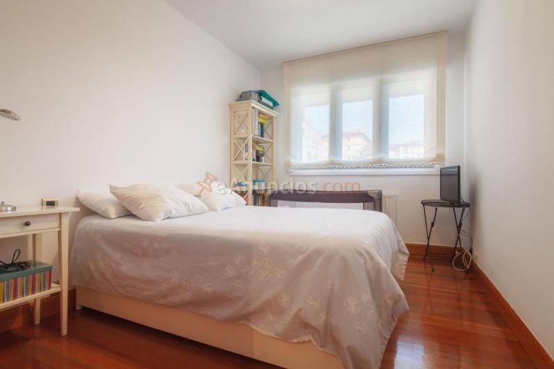 Duplex en venta en  Aldekoena-Artatzagana-Sarriena, Leioa