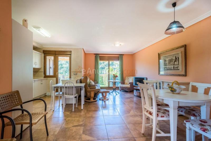 Adosado en venta en  Ajo