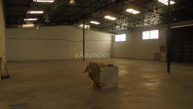 Edificio en alquiler en Calle Vanadio, B Estación - Cruz Roja, Illescas