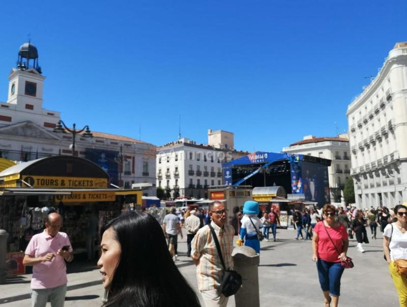 Local Comercial en alquiler en Calle de Tetuán, Centro, Madrid