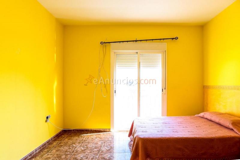 Adosado en venta en  Adra