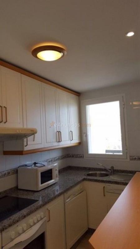 Apartamento en venta en  Las Gaviotas, Fuengirola
