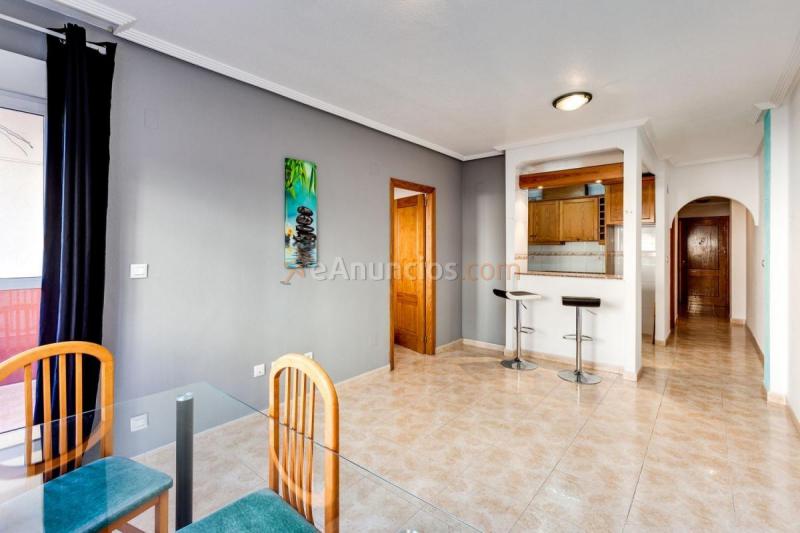 Apartamento en venta en Calle San Policarpo, Torrevieja, Centro, Torrevieja