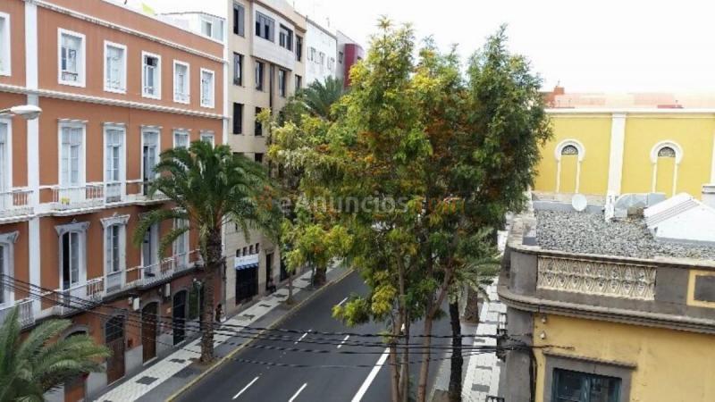 Apartamento en alquiler en  Calle Primero de Mayo, Vegueta - Triana, Las Palmas de Gran Canaria