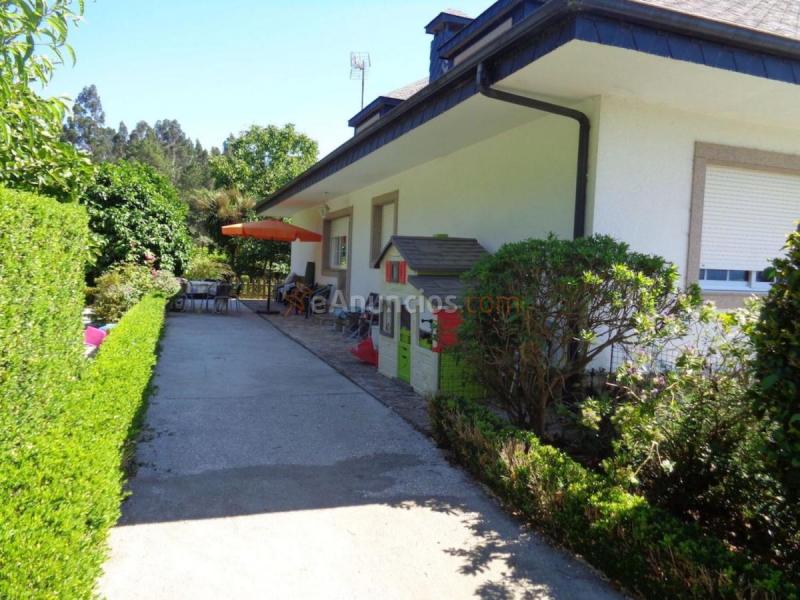 Adosado en venta en  Lugar Rua Francos, Teo